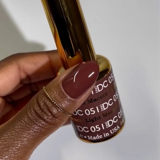 DC #051 Light Macore