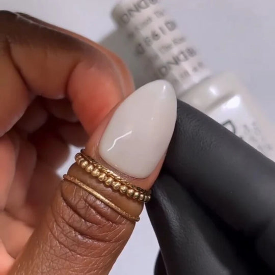 DND Sheer #861 Tie The Knot