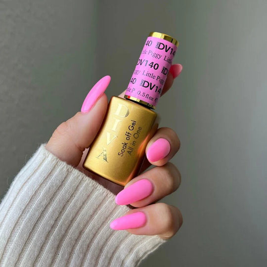 DIVA #140 Little Piggy