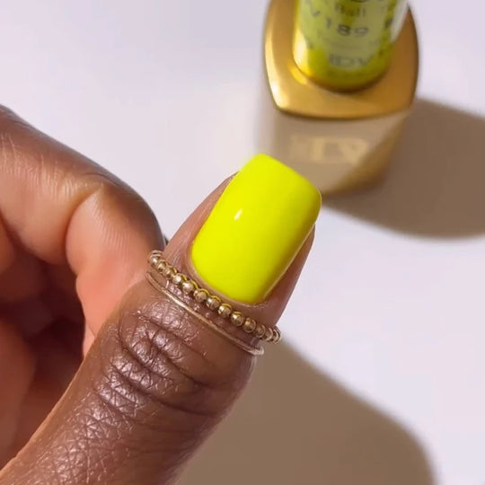 DIVA #189 Tennis Ball