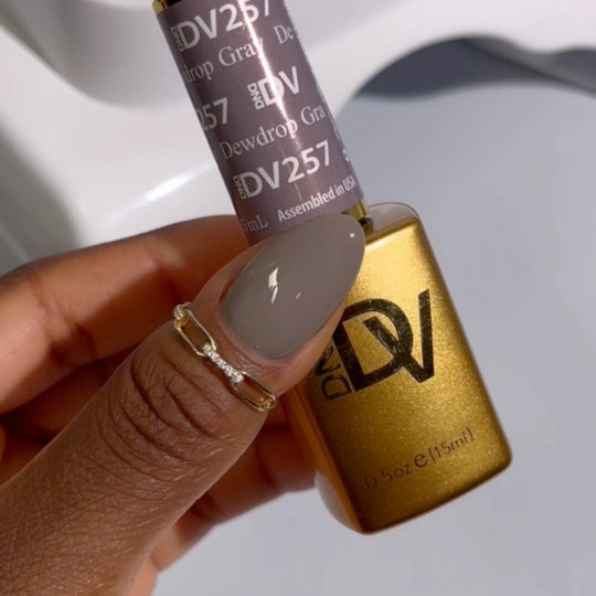 DIVA #257 Dewdrop Gray