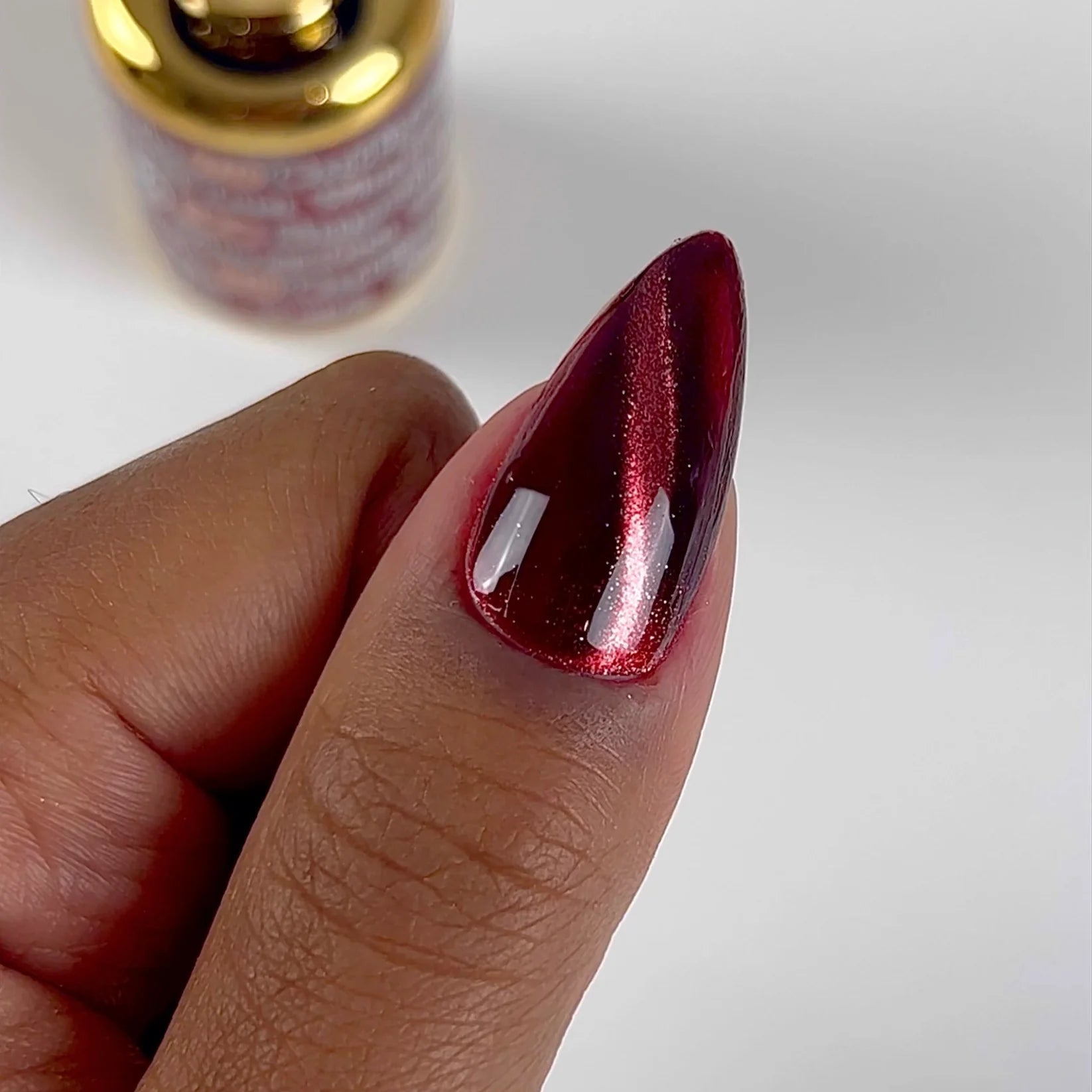 9D Cat Eye Smoothie #06 – Wine N’ Lust