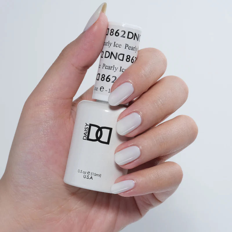DND Sheer #862 Pearly Ice