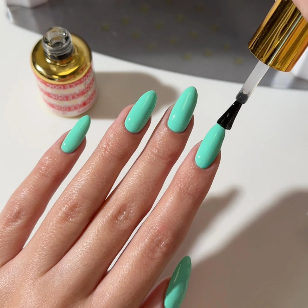 DND DC Top Coat 900