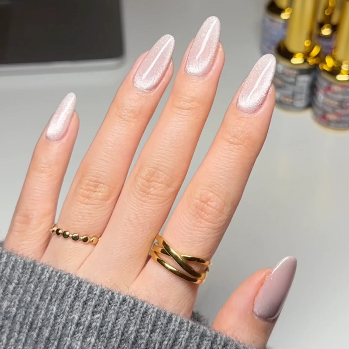 9D Cat Eye Creamy #31 – Fossil Ice
