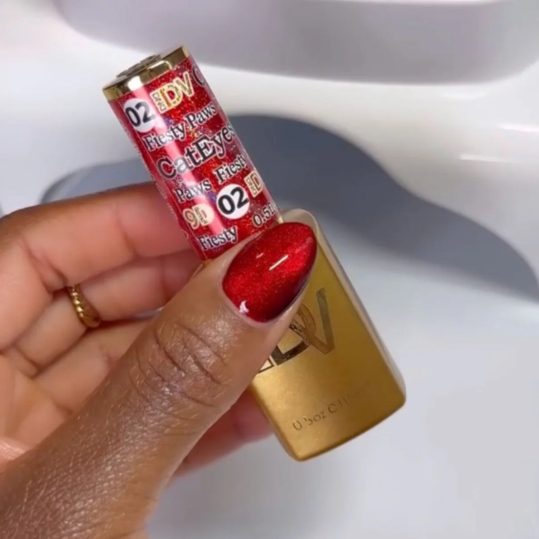 DIVA 9D Cat Eye Glassball #02 – Fiesty Paws