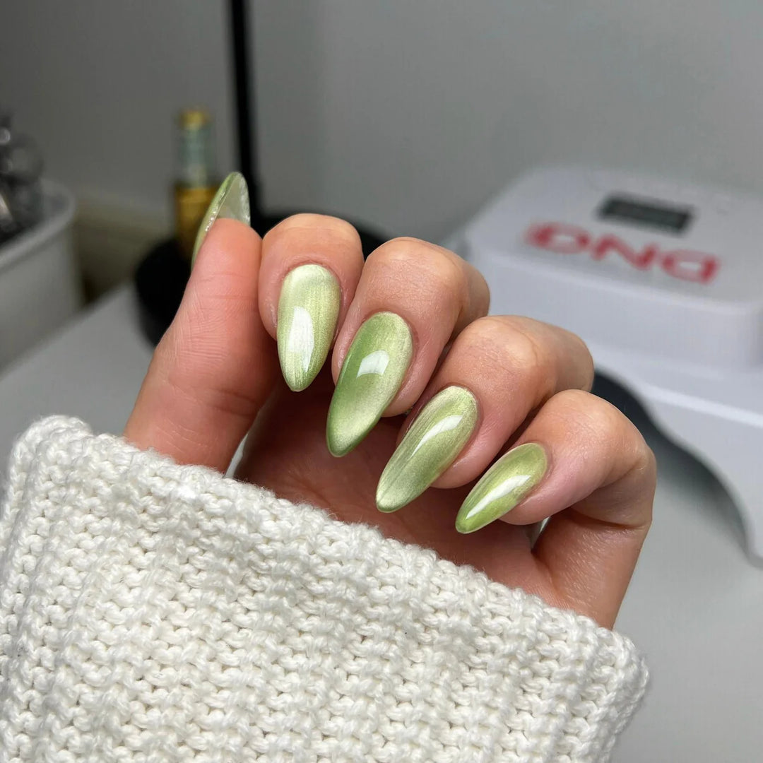 DIVA 9D Cat Eye Glassball #12 – Leafy Prowl