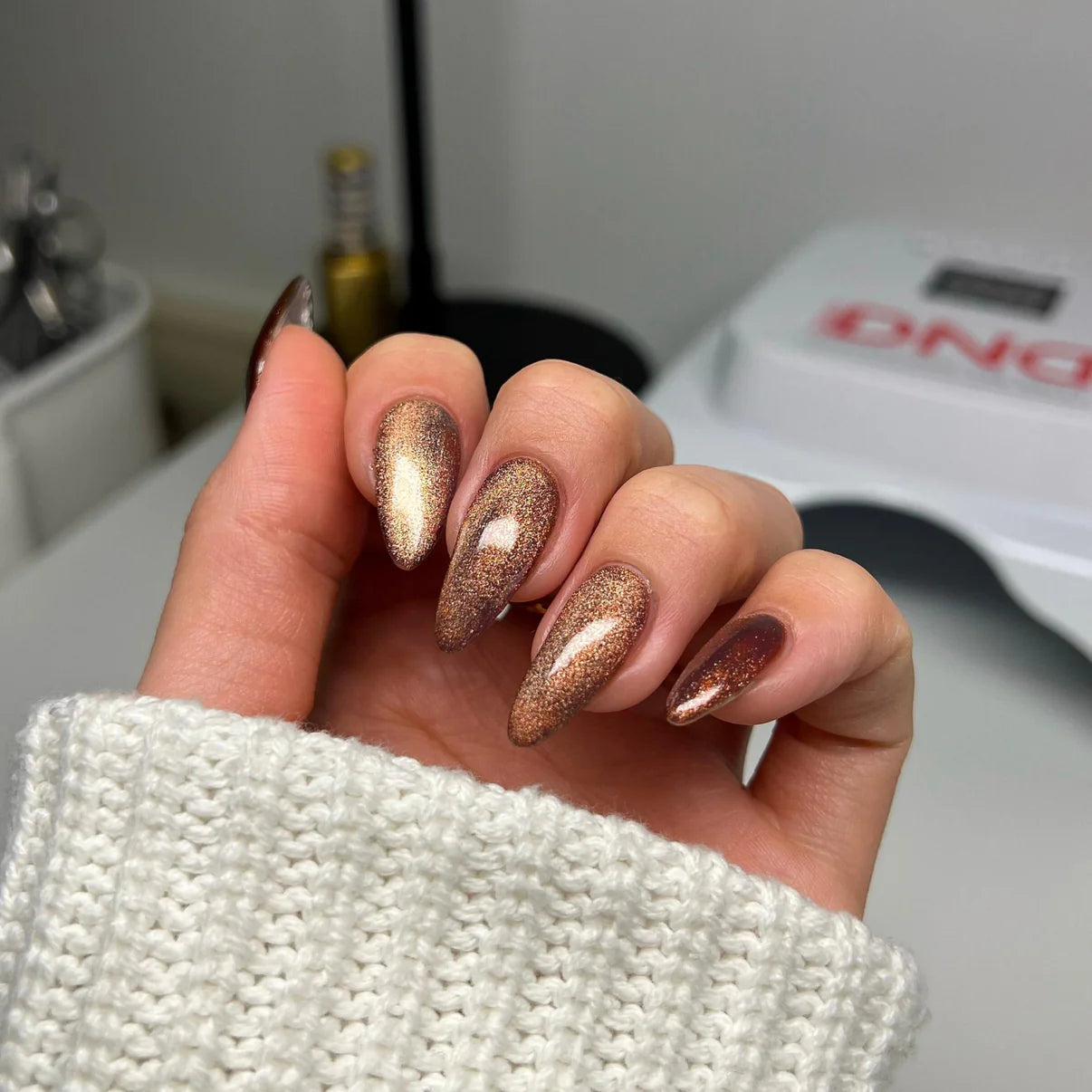 DIVA 9D Cat Eye Candy #18 – Toffee Crisp