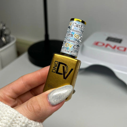 DIVA 9D Cat Eye Daydream #25 – Moonrise