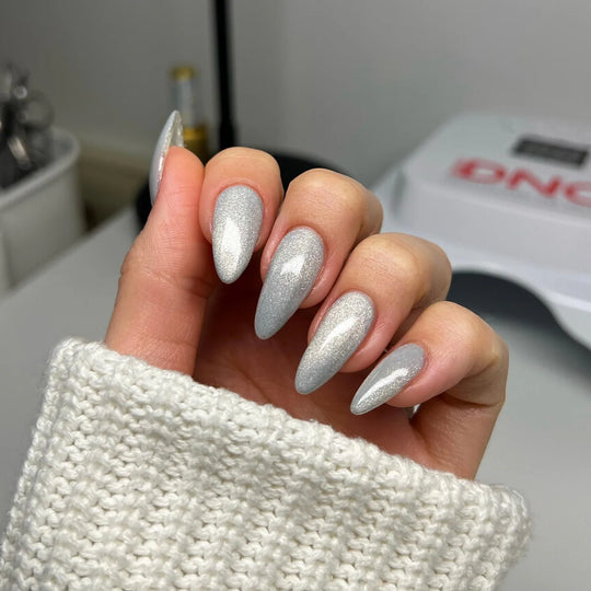 DIVA 9D Cat Eye Daydream #25 – Moonrise