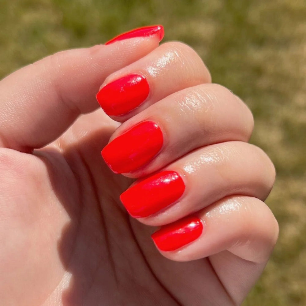 DND #474 Striking Red