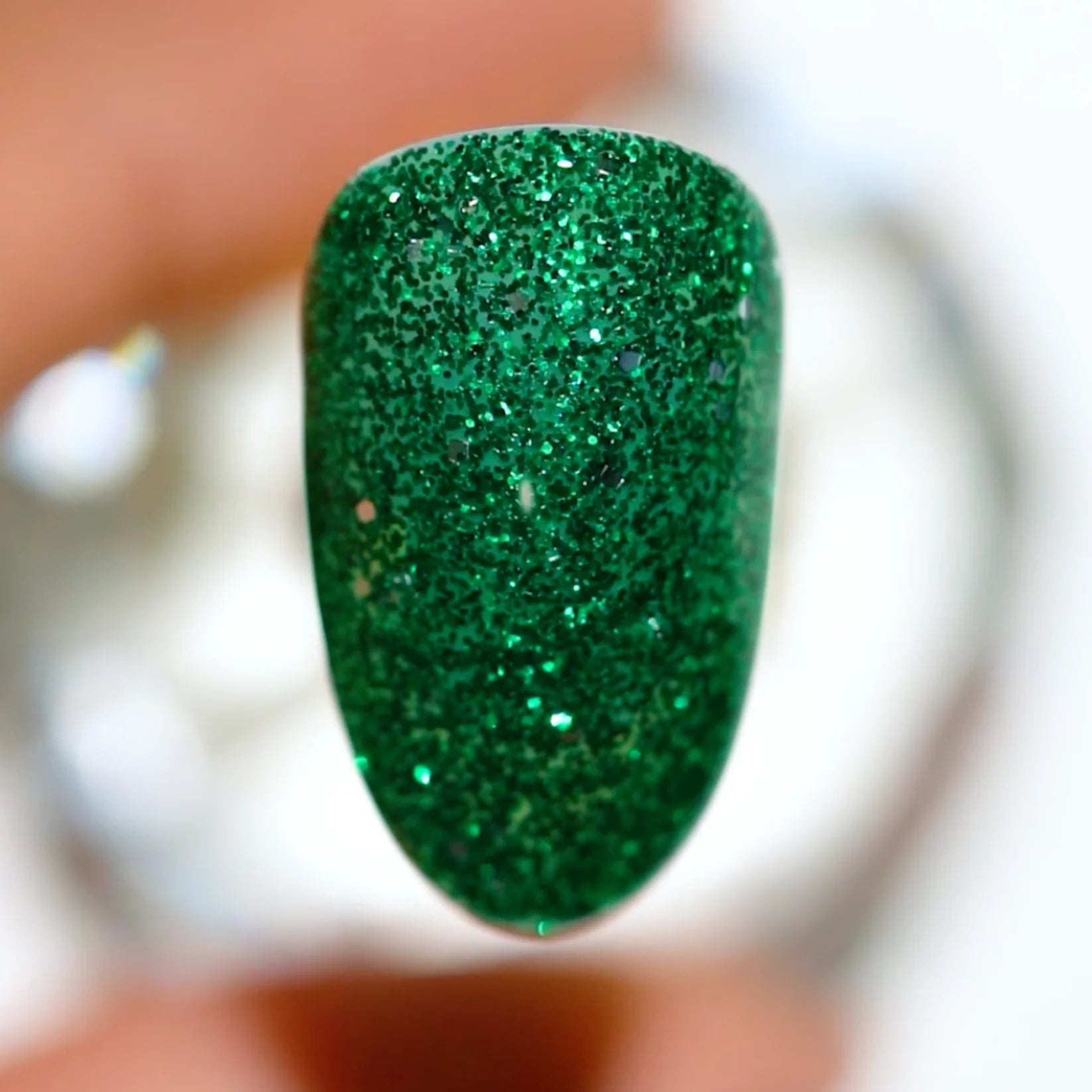 DND #582 Emerald Courts
