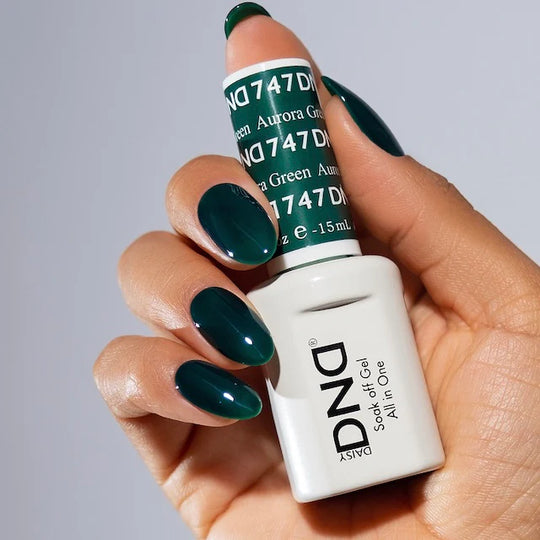 DND #747 Aurora Green