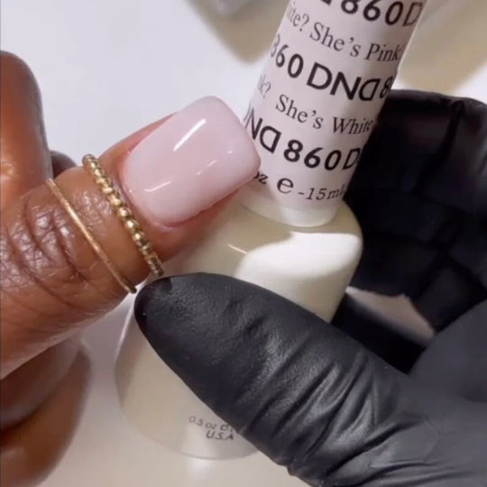 DND Sheer #860 ¿Es blanca? ¿Es rosa?