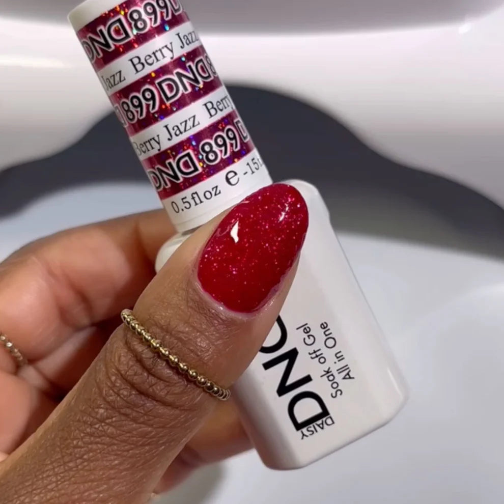 DND Super Glitter #899 Berry Jazz