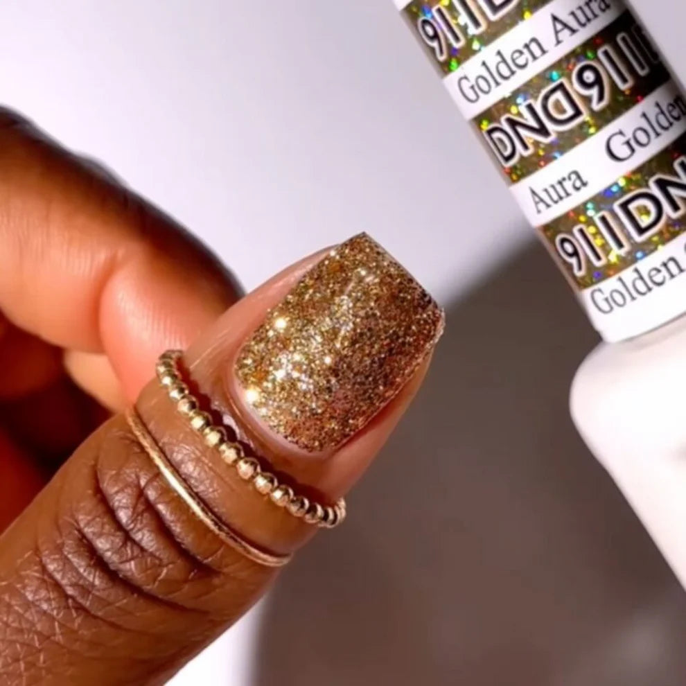 DND Super Glitter #911 Golden Aurea