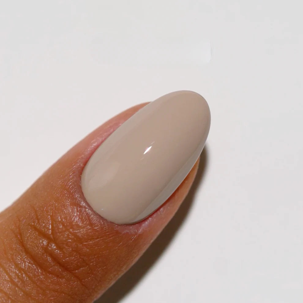 DND #983 Slinky Taupe