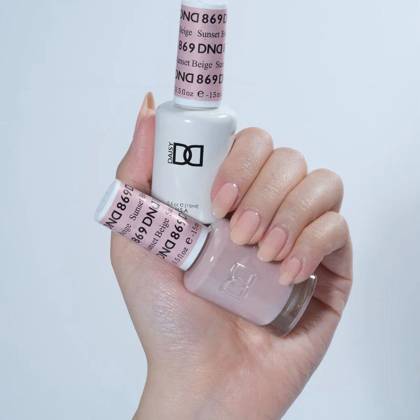 DND Sheer #869 Beige Atardecer